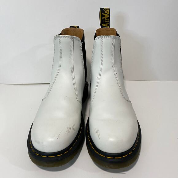 Dr. Martens Women's 2976 Chelsea Boots White Smooth Leather Ankle Size 9 - Picture 9 of 10